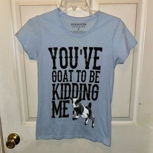 FARM FED Clothing Women’s Short Sleeve Kid Goat T-shirt. Sz S.